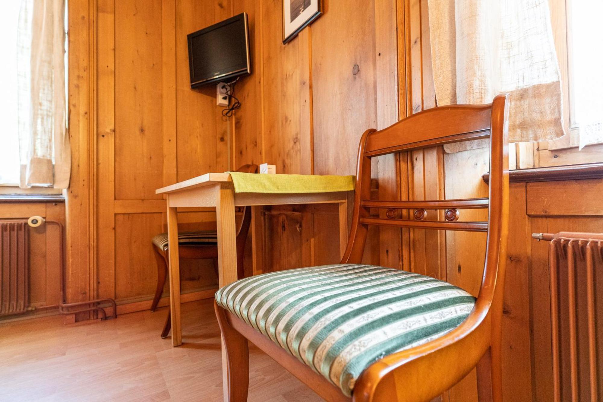 Gasthaus Edelweiss Vals Kültér fotó